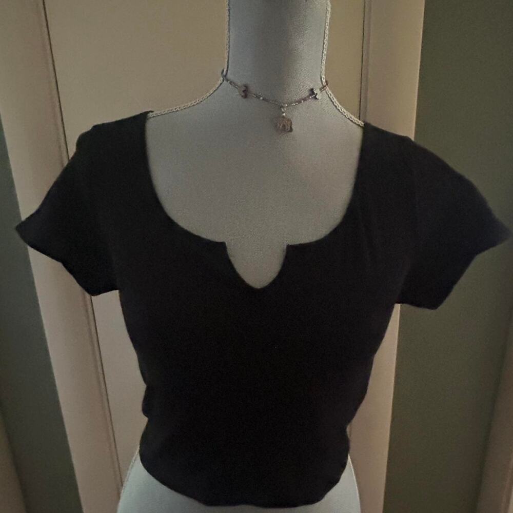 Pacsun black ribbed vneck